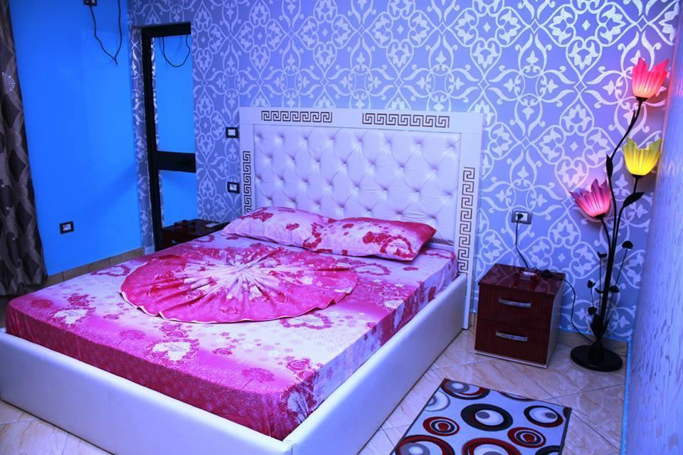 Hotel Buza New Shtoj エクステリア 写真