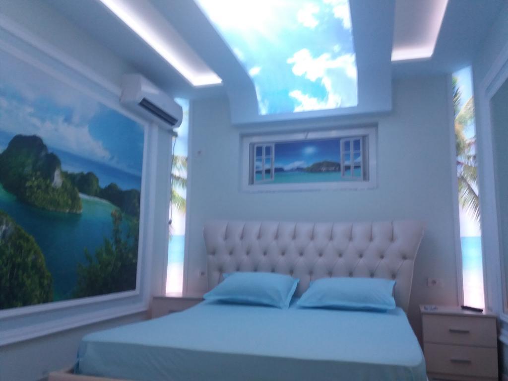 Hotel Buza New Shtoj エクステリア 写真