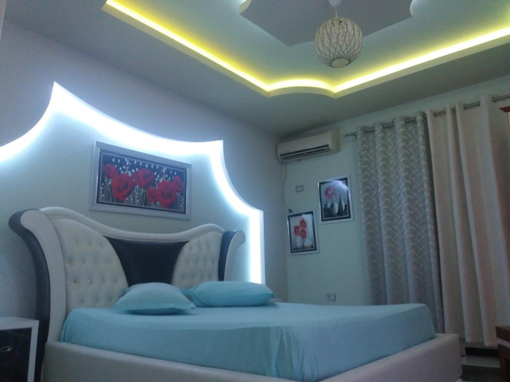 Hotel Buza New Shtoj エクステリア 写真
